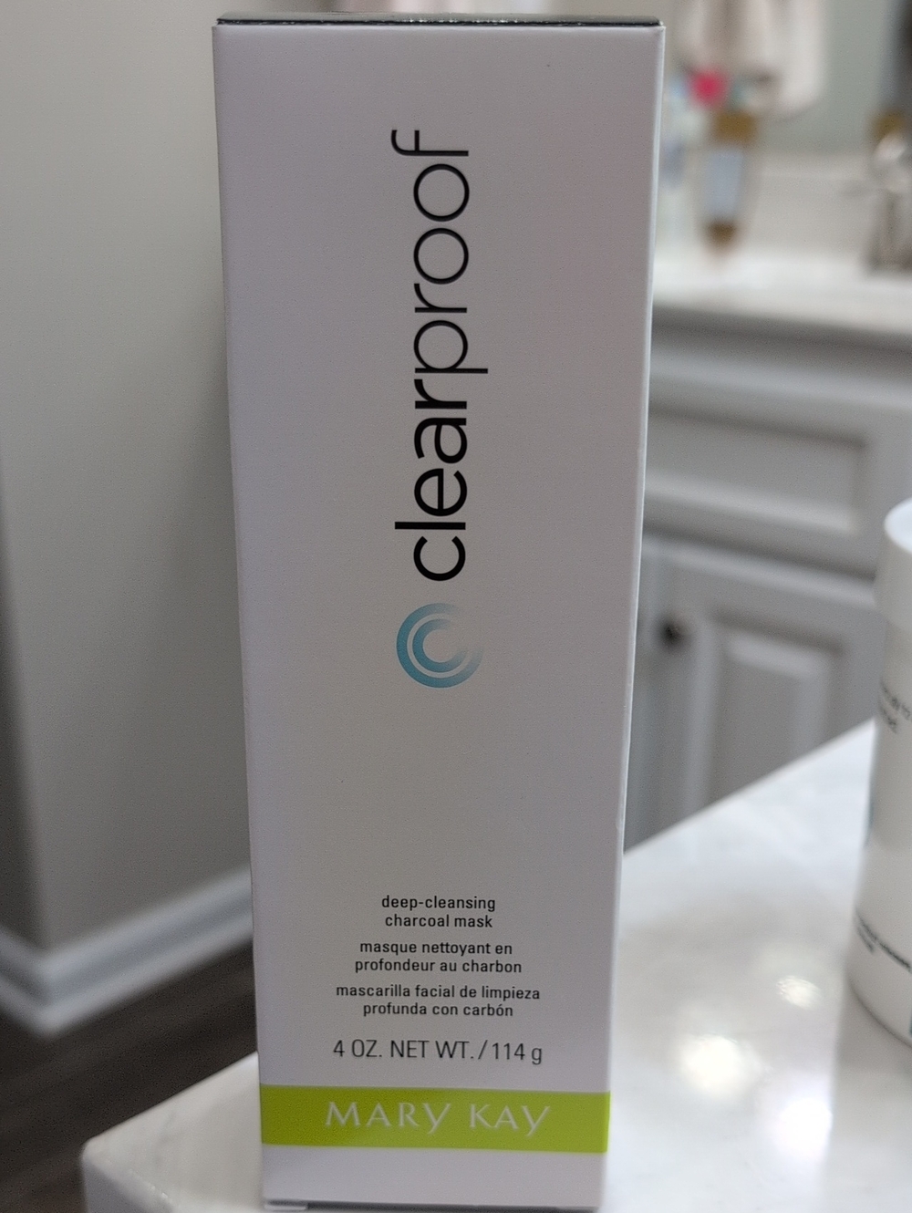 Mary Kay Clearproof Deep-Cleansing Charcoal Mask